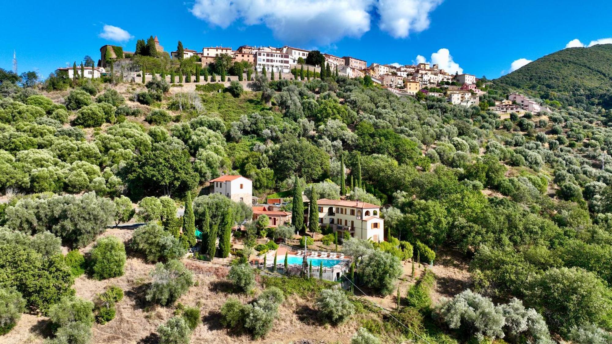 Madonna Del Poggio Cav Apart otel Scarlino Dış mekan fotoğraf