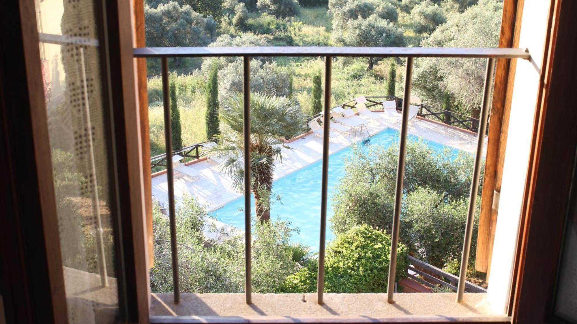 Madonna Del Poggio Cav Apart otel Scarlino Dış mekan fotoğraf