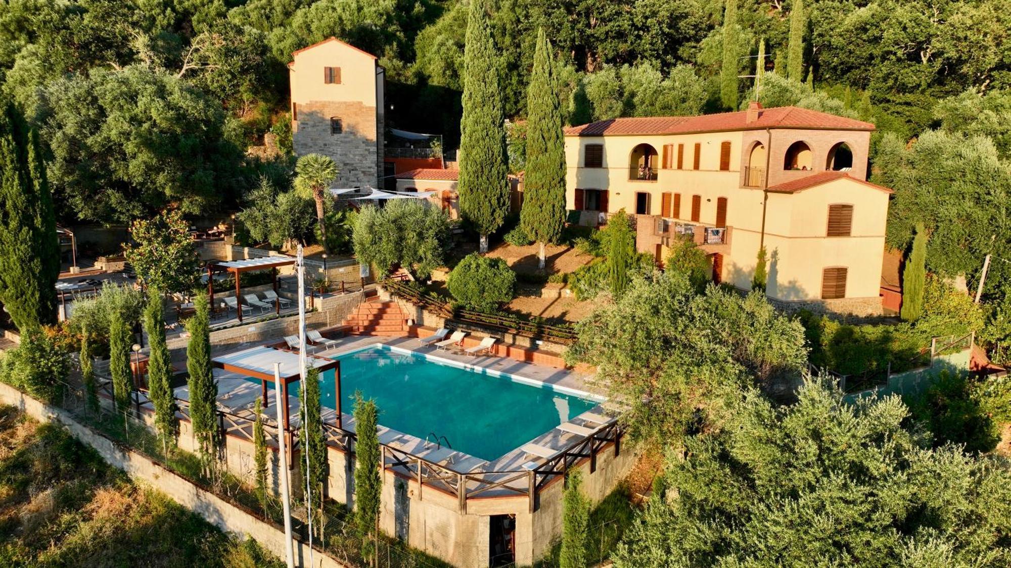 Madonna Del Poggio Cav Apart otel Scarlino Dış mekan fotoğraf