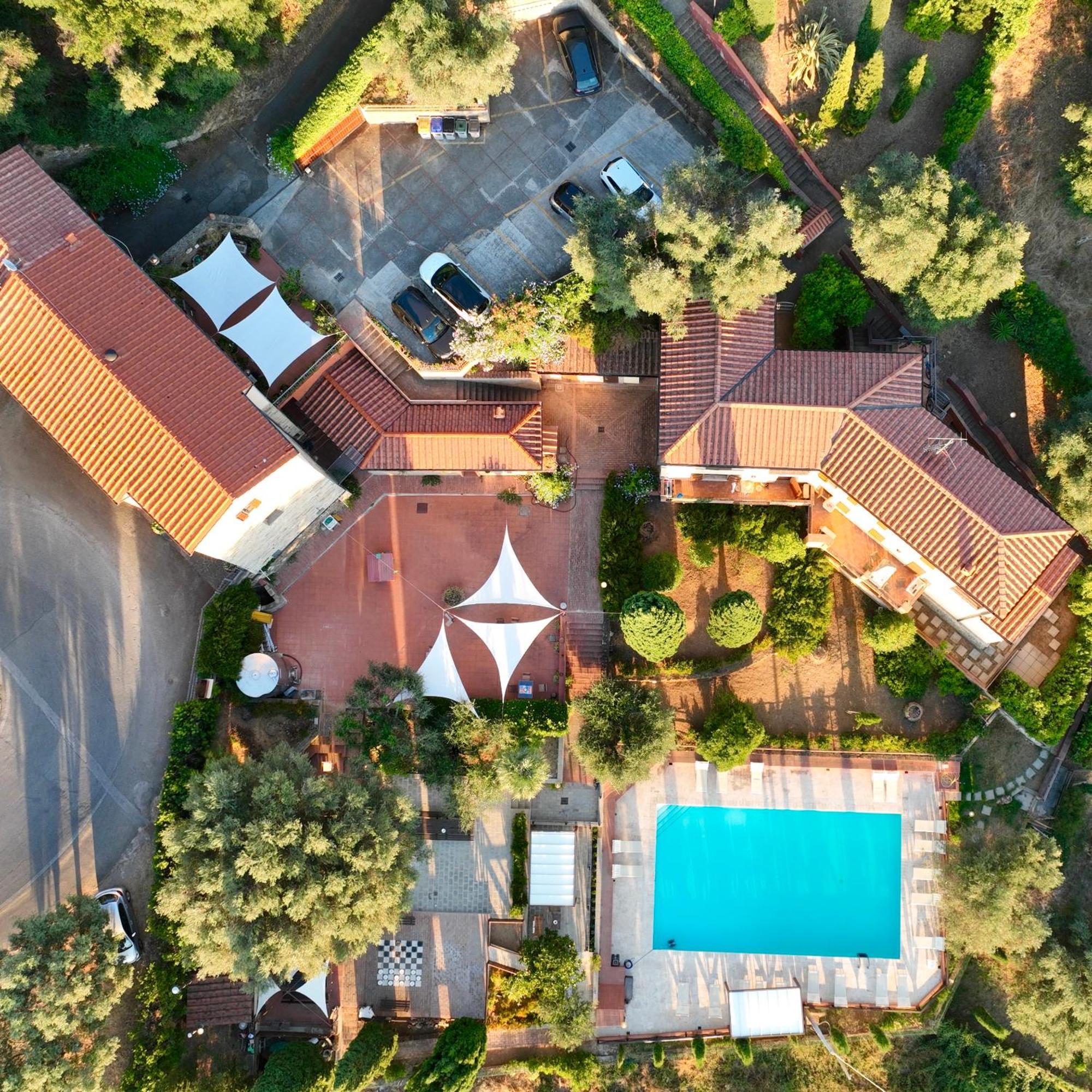 Madonna Del Poggio Cav Apart otel Scarlino Dış mekan fotoğraf