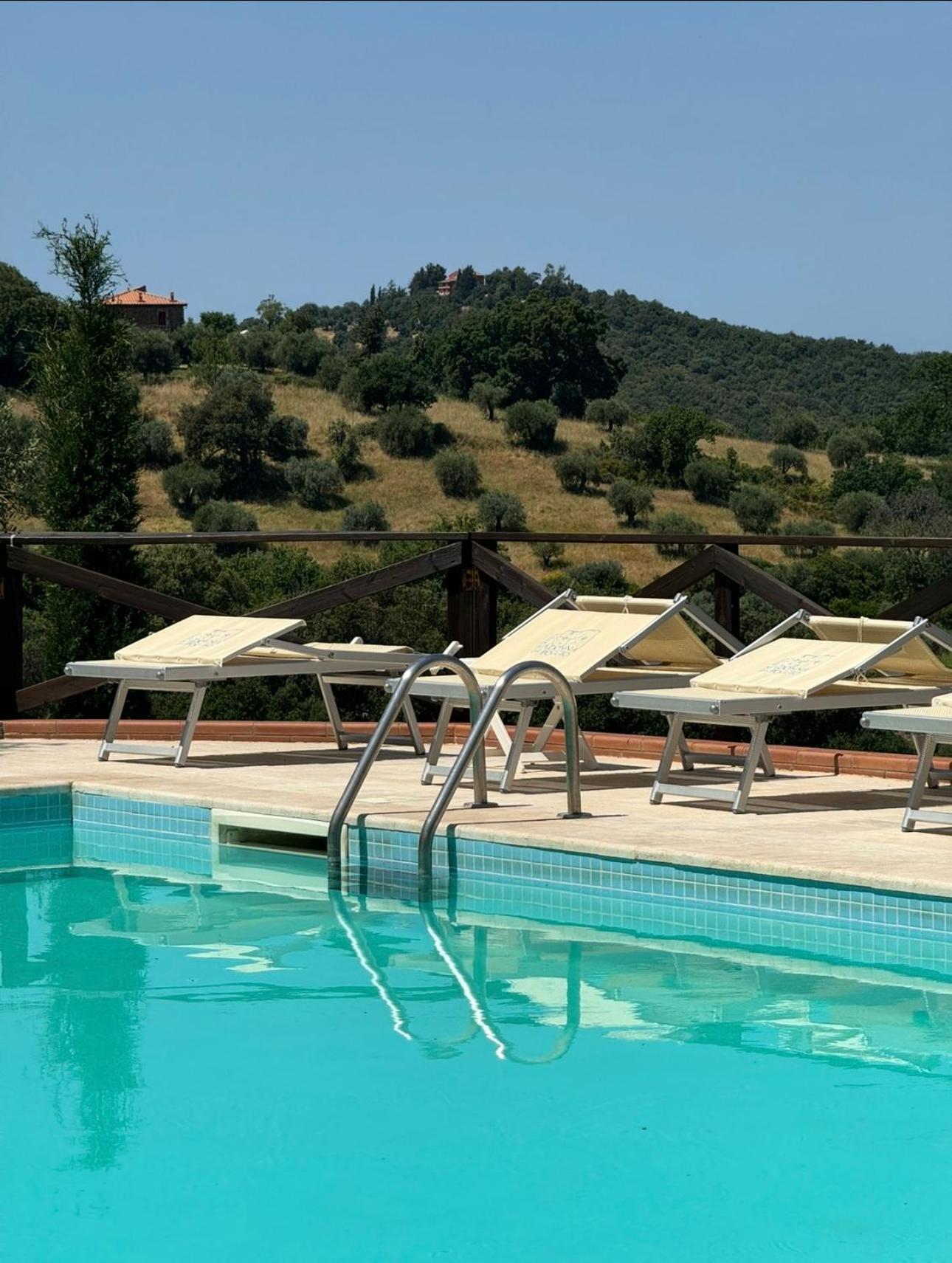 Madonna Del Poggio Cav Apart otel Scarlino Dış mekan fotoğraf